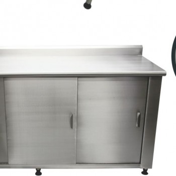Mesa Gabinete com Portas e Prateleira Inferior Interna - Inox 304 Mesa Gabinete com Portas e Prateleira Inferior Interna - Inox 304